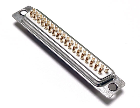 DB 37P 母頭 傳統(tǒng)焊線式 車針 光孔 黑膠連接器 DB 37P 母頭 傳統(tǒng)焊線式 車針 光孔 黑膠連接器